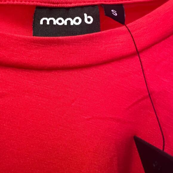 Mono B Vibrant Red Gathered Sleeve Blouse - Picture 3 of 4